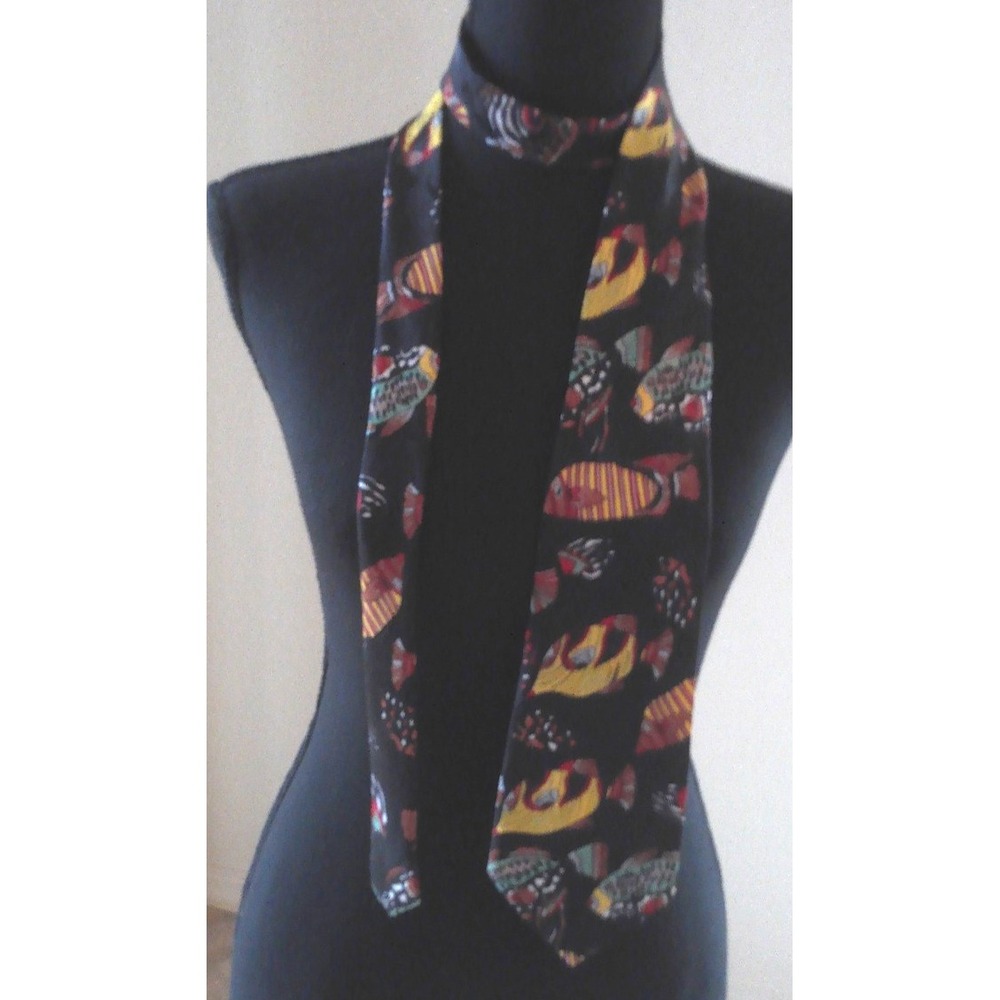 STUDIO 890 MENS FISH TIE	BN231